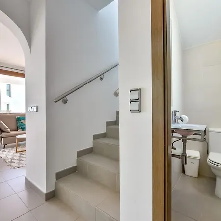 Mirador De Bassetes 10 *